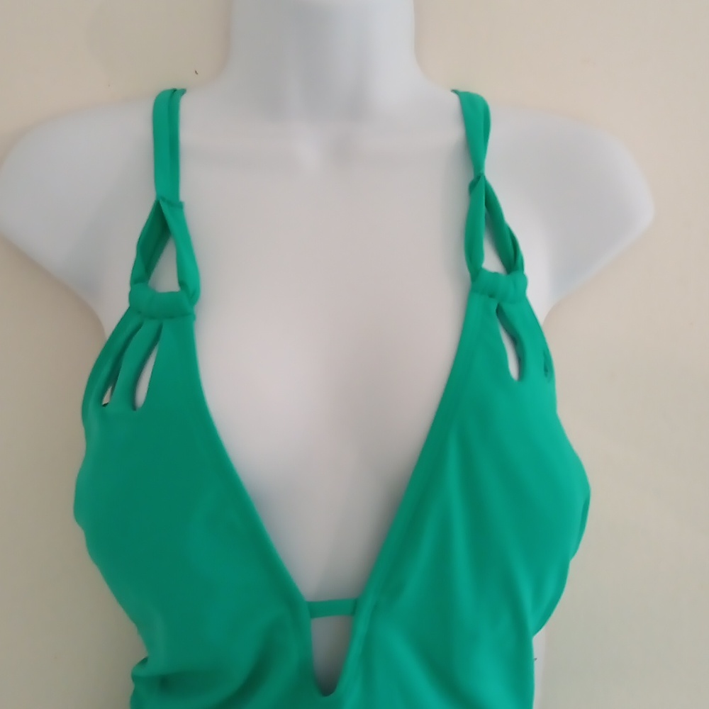 🎁NWT Swimsuit Stretch Push-Up Pads, Adjustable Straps - Picture 4 of 10